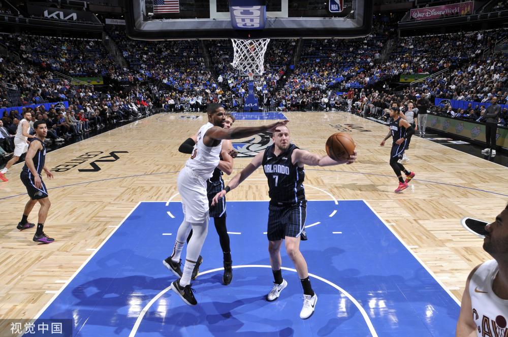 自己的左腿 自己的左腿