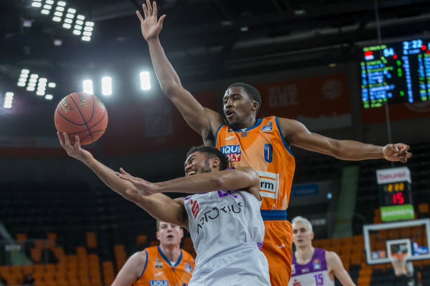 由于团队内 由于团队内